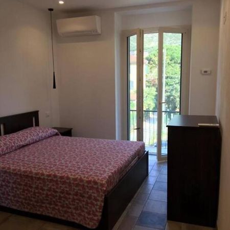 La Casa Di Gloria Lejlighed Levanto Eksteriør billede